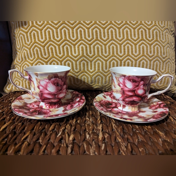 Rose Chintzy Gracie Bone China - Picture 1 of 6